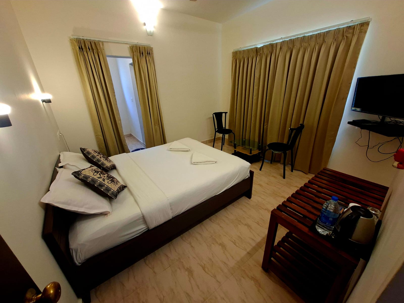 Standard double room