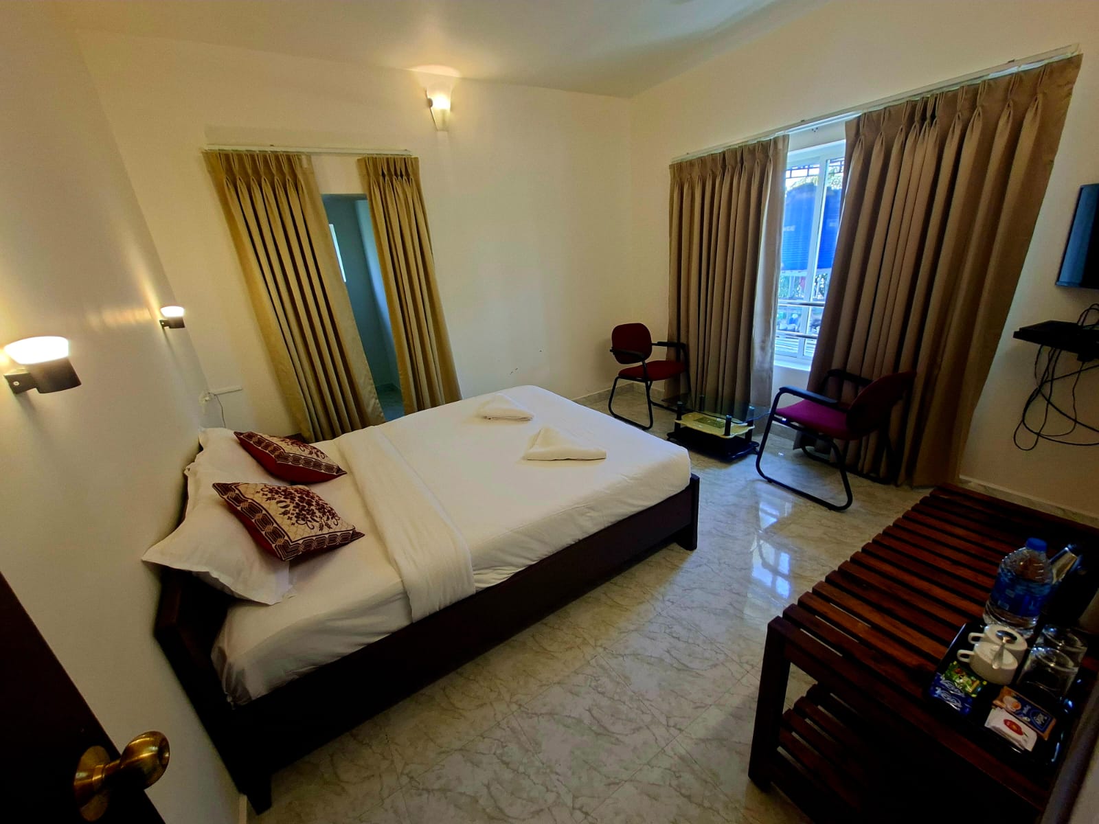 Standard double room