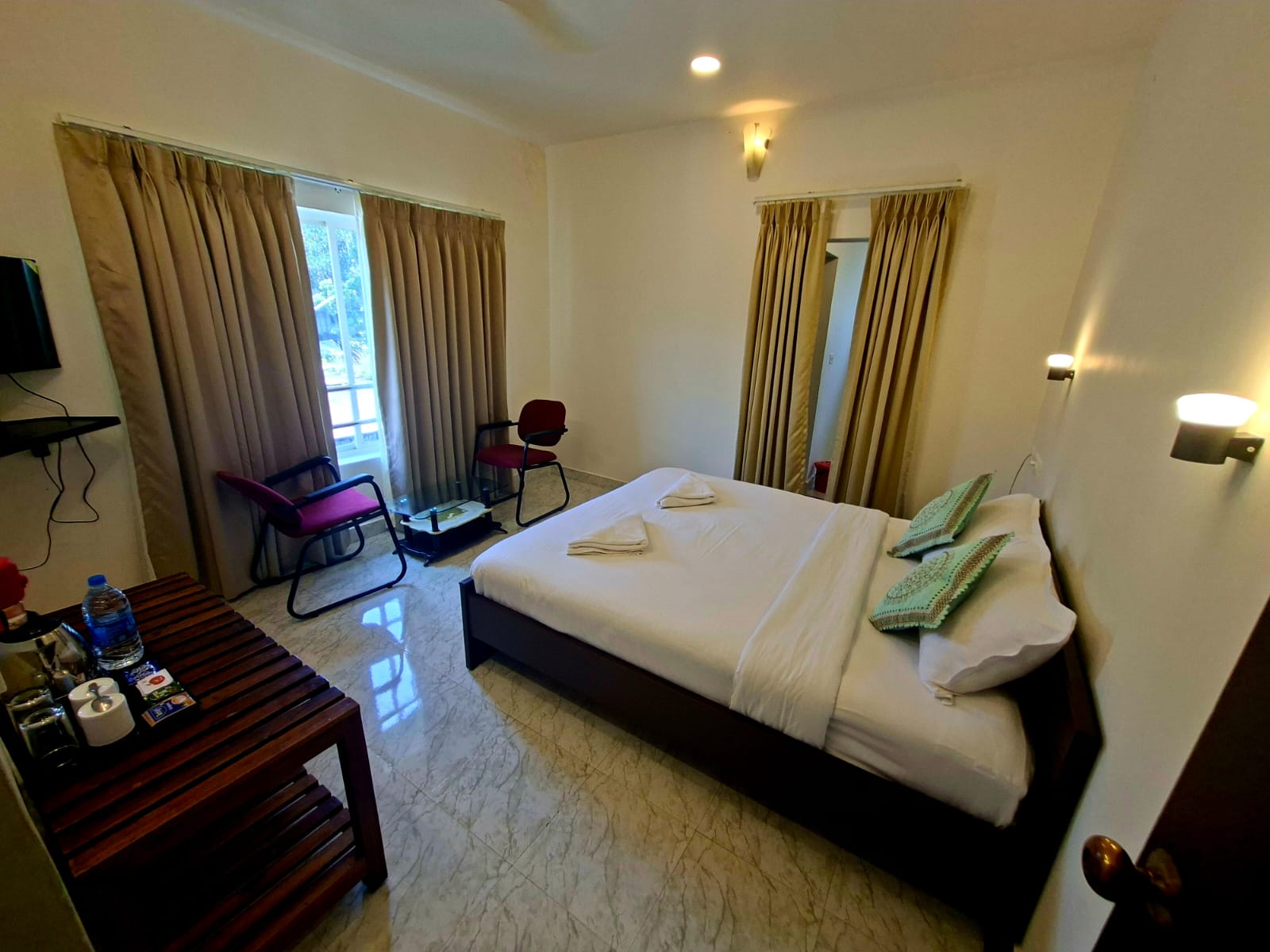 Standard double room