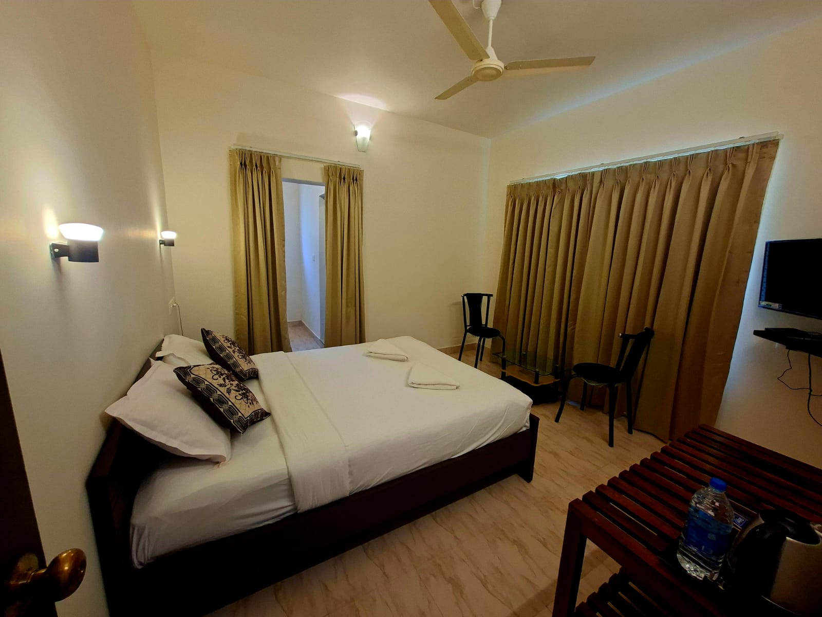 Standard double room